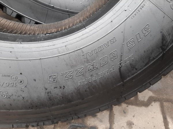 Opona używana ciężarowa 315/80R22.5 BRIDGESTONE W958; 800zł C2427 - obrazek 3