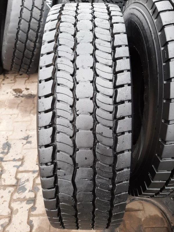 Opona używana ciężarowa 315/80R22.5 SAVA ORJAK 5; 650zł C2428