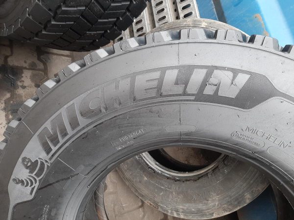 Opona używana ciężarowa 315/80R22.5 MICHELIN 800zł C2429 - obrazek 13
