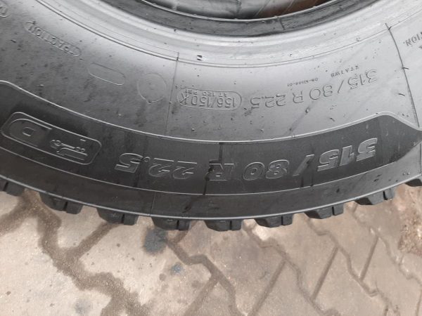 Opona używana ciężarowa 315/80R22.5 MICHELIN 800zł C2429 - obrazek 3
