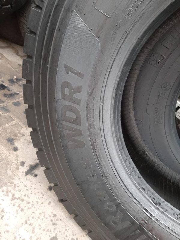 Opona używana ciężarowa 315/80R22.5 WESTLAKE WDR1 600zł C2430 - obrazek 3