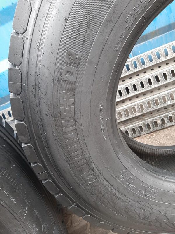 Opona używana ciężarowa 315/80R22.5 SEMPERIT RUNNER D2; 680zł C2431 - obrazek 12