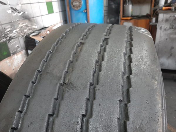 Opona używana ciężarowa 385/65R22.5 LAUFENN LF91; 500zł C2442 - obrazek 5