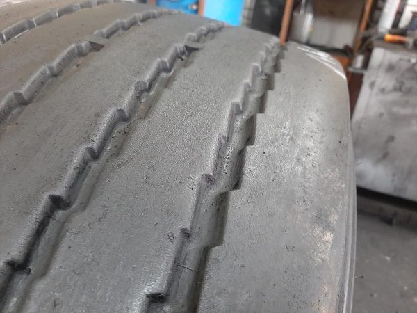 Opona używana ciężarowa 385/65R22.5 LAUFENN LF91; 500zł C2442 - obrazek 7
