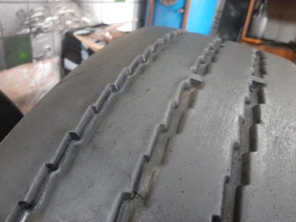Opona używana ciężarowa 385/65R22.5 LAUFENN LF91; 500zł C2442 - obrazek 10