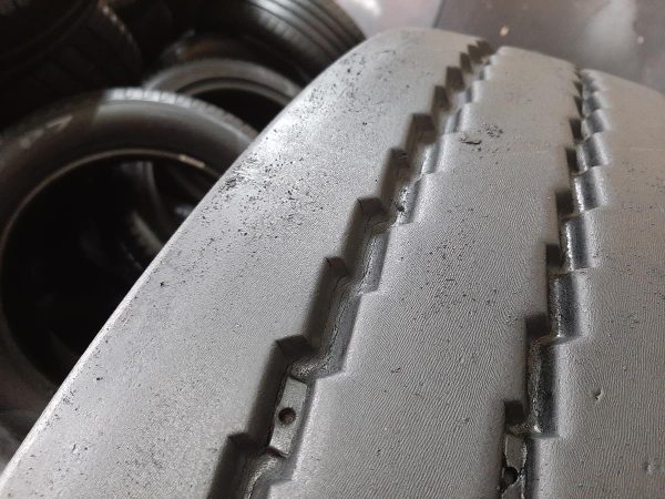 Opona używana ciężarowa 385/65R22.5 HANKOOK TH22; 600zł C2443 - obrazek 11