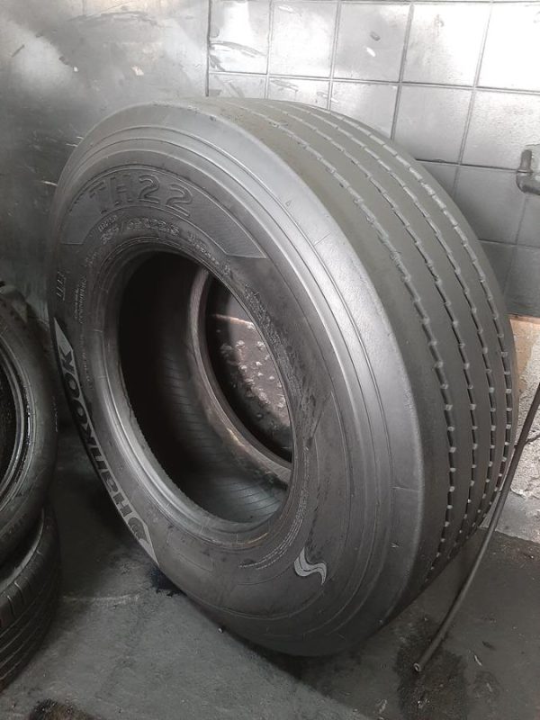 Opona używana ciężarowa 385/65R22.5 HANKOOK TH22; 600zł C2443 - obrazek 2