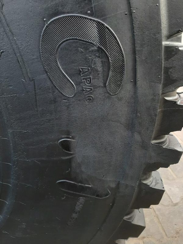 Opona używana przemysłowa 540/65R30 MITAS HCM 2300zł W4290 - obrazek 11