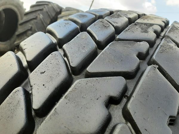 Opona używana przemysłowa 445/95R25 MICHELIN X-CRANE+ 2600zł W4291 - obrazek 13