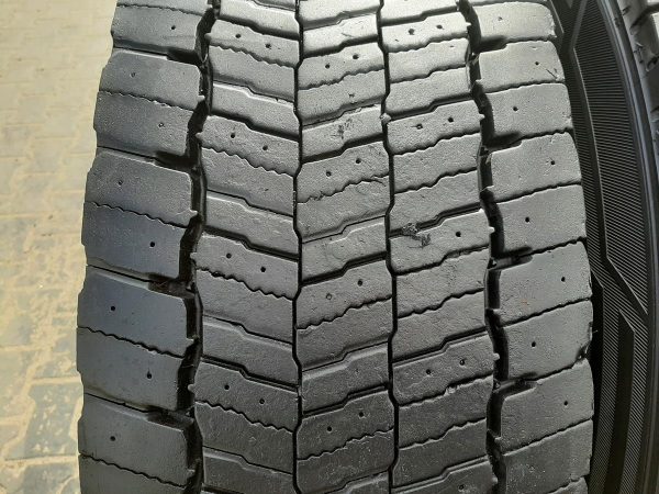 Opona używana ciężarowa 315/80R22.5 MICHELIN X MULTI D 600zł C2452 - obrazek 4