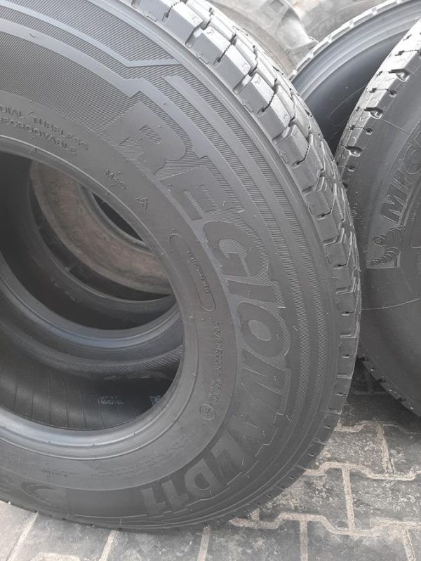 Opona używana ciężarowa 315/80R22.5 HUBTRAC REGIONAL D11; 650zł C2453 - obrazek 13