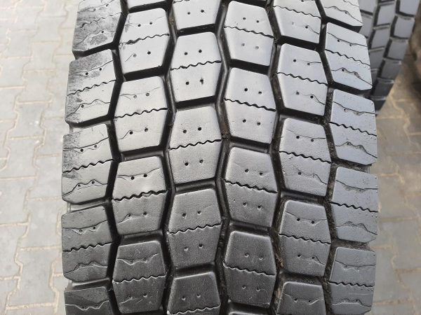 Opona używana ciężarowa 315/80R22.5 MICHELIN X MULTIWAY 3D XDE 700zł C2454 - obrazek 4