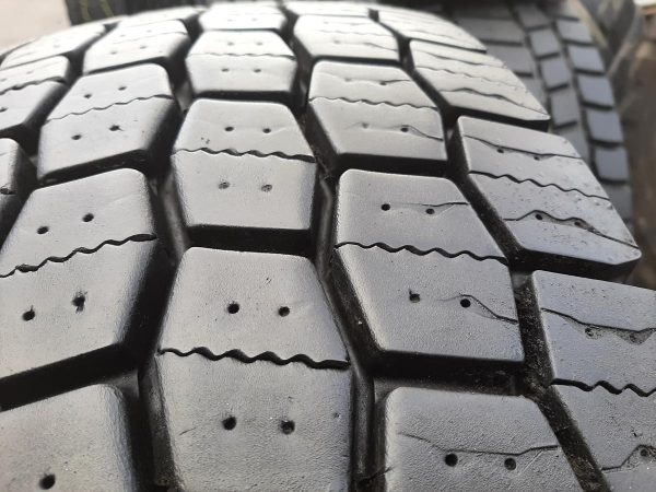 Opona używana ciężarowa 315/80R22.5 MICHELIN X MULTIWAY 3D XDE 700zł C2454 - obrazek 9