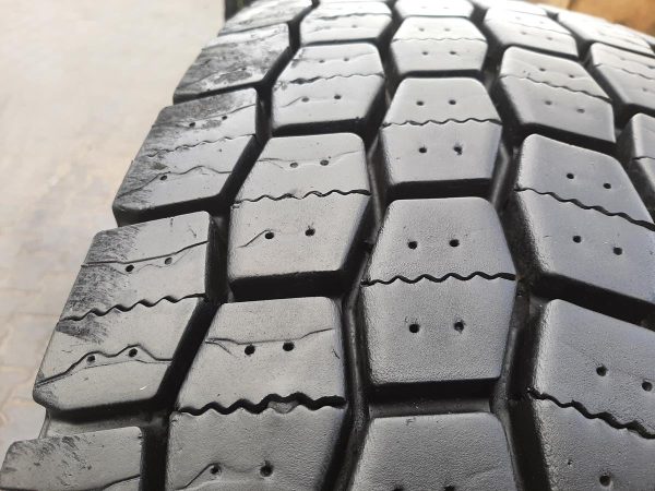 Opona używana ciężarowa 315/80R22.5 MICHELIN X MULTIWAY 3D XDE 700zł C2454 - obrazek 11