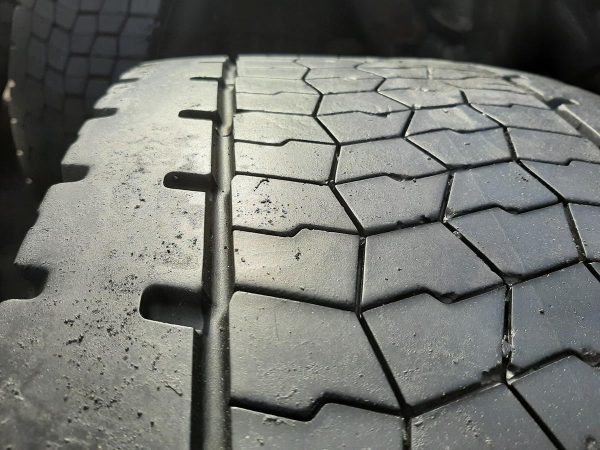 Opona używana ciężarowa 315/80R22.5 BRIDGESTONE ECOPIA H-DRIVE 002; 500zł C2456 - obrazek 6