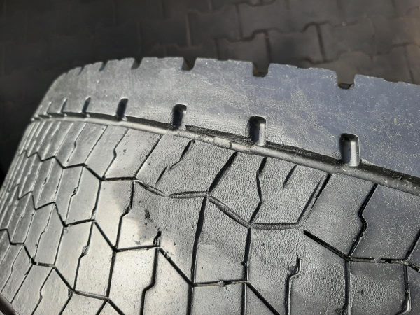 Opona używana ciężarowa 315/80R22.5 BRIDGESTONE ECOPIA H-DRIVE 002; 500zł C2456 - obrazek 7