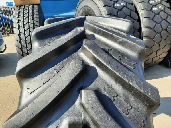 Opona używana rolnicza 480/65R28 BKT AGRIMAX RT657 1400zł W4292 - obrazek 5