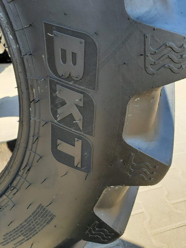 Opona używana rolnicza 480/65R28 BKT AGRIMAX RT657 1400zł W4292 - obrazek 13