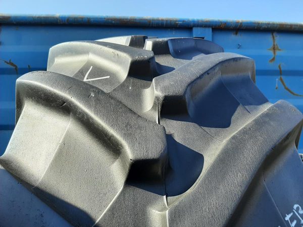 2x Opona używana rolnicza 710/75R42 TRELLEBORG TM900 4200zł W4293 - obrazek 4