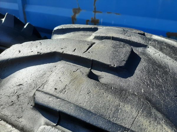 2x Opona używana przemysłowa 16.9-28 GOODYEAR SURE GRIP 900zł W4297 - obrazek 11