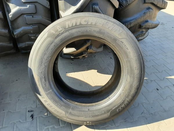 Opona używana ciężarowa 355/50R22.5 MICHELIN X MULTI Z 600zł C2460 - obrazek 2