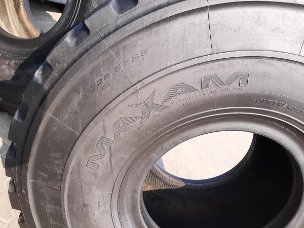 2x Opona używana przemysłowa 26.5R25 MAXAM MS302; 2700zł W4300 - obrazek 12