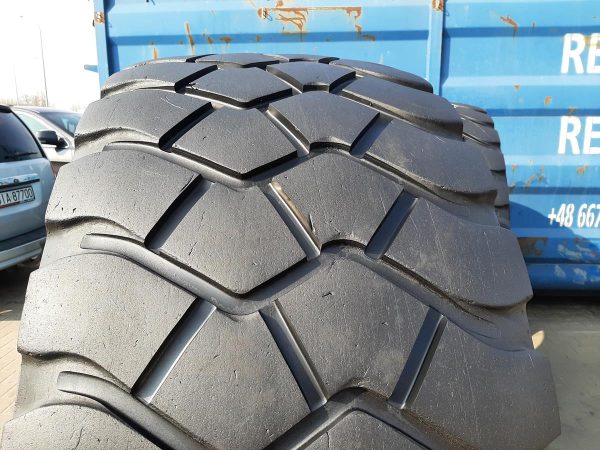2x Opona używana przemysłowa 26.5R25 MAXAM MS302; 2700zł W4300 - obrazek 6