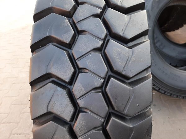 Opona używana ciężarowa 315/80R22.5 SAVA ORJAK MS 780zł C2461 - obrazek 4