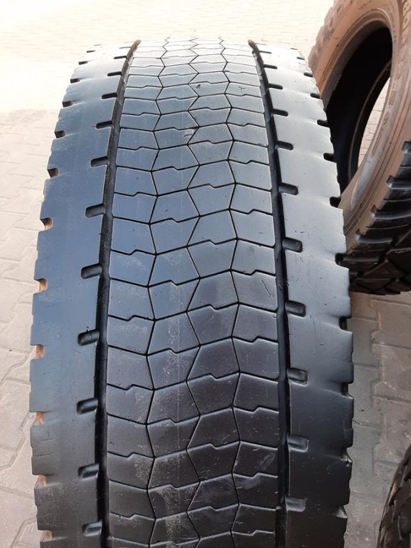 Opona używana ciężarowa 315/70R22.5 BRIDGESTONE ECOPIA H-DRIVE 002; 560zł C2465 - obrazek 5