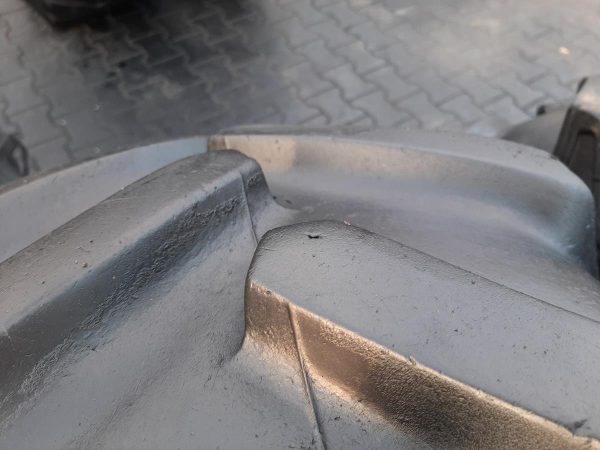 2x Opona używana rolnicza 340/85R24 13.6R24 MITAS RD-01; 750zł W4305 - obrazek 11