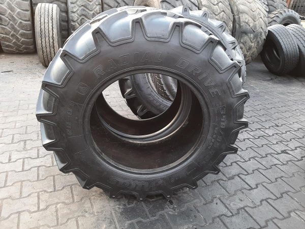 2x Opona używana rolnicza 340/85R24 13.6R24 MITAS RD-01; 750zł W4305 - obrazek 2