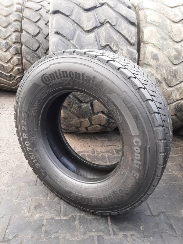 Opona używana ciężarowa 315/70R22.5 CONTINENTAL 750zł C2434 - obrazek 2