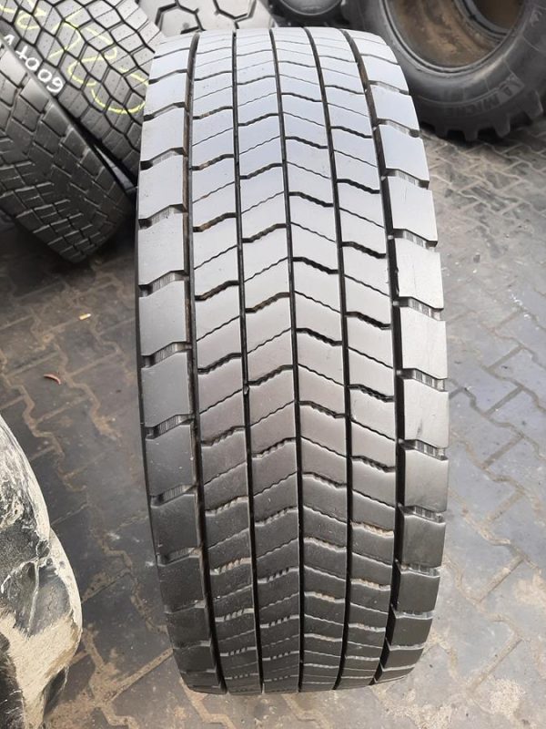 Opona używana ciężarowa 315/70R22.5 CONTINENTAL 750zł C2434