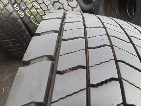 Opona używana ciężarowa 315/70R22.5 CONTINENTAL 750zł C2434 - obrazek 6