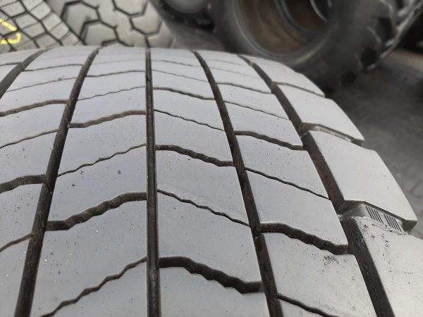 Opona używana ciężarowa 315/70R22.5 CONTINENTAL 750zł C2434 - obrazek 11