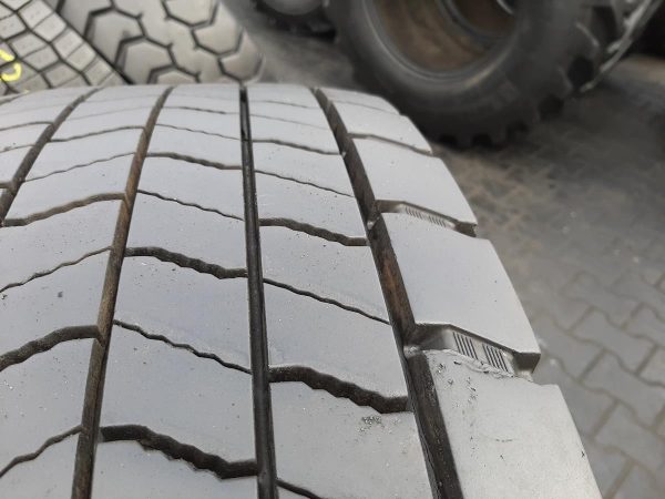 Opona używana ciężarowa 315/70R22.5 CONTINENTAL 750zł C2434 - obrazek 12