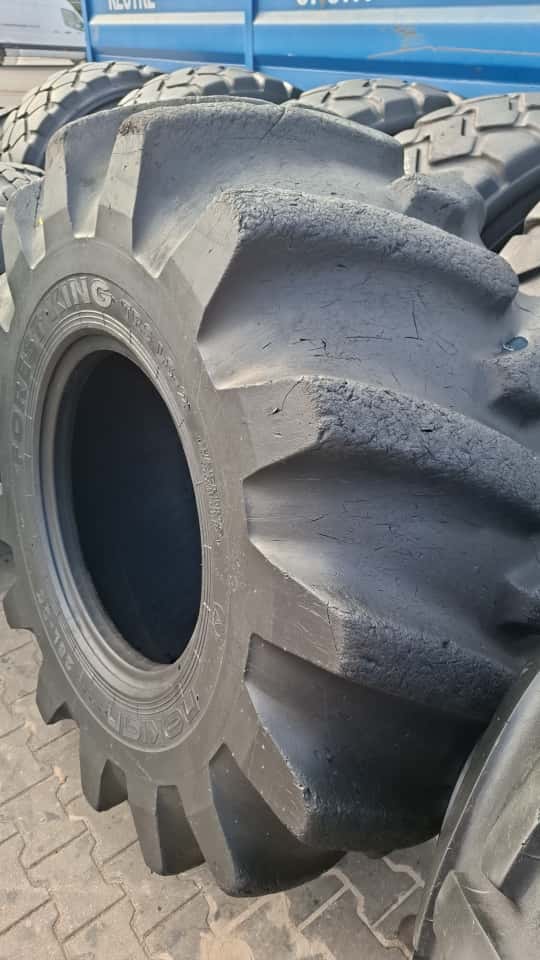 2x Opona używana leśna 28L-26 28-26 NOKIAN FOREST KING 2800zł W4299 - obrazek 16