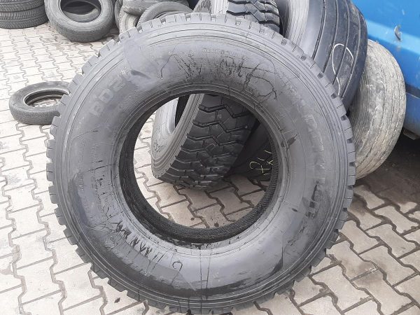 Opona używana ciężarowa 315/70R22.5 SEMPERIT RUNNER 700zł C2449 - obrazek 2
