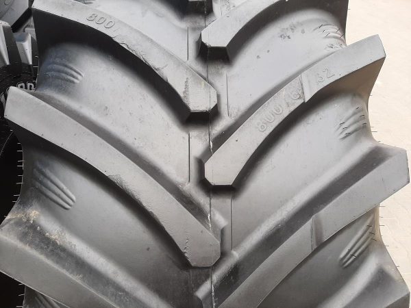 Opona używana rolnicza 800/65R32 30.5R32 OZKA AGRO 10; 3800zł W4312 - obrazek 4