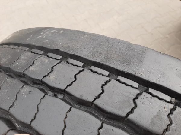 Opona używana ciężarowa 295/80R22.5 HANKOOK 680zł C2436 - obrazek 12