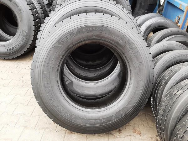 Opona używana ciężarowa 315/70R22.5 GOODYEAR KMAX 680zł C2437 - obrazek 2