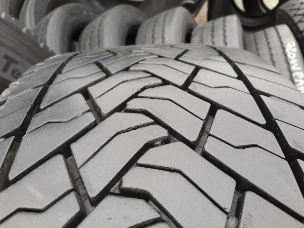 Opona używana ciężarowa 315/70R22.5 GOODYEAR KMAX 680zł C2437 - obrazek 6