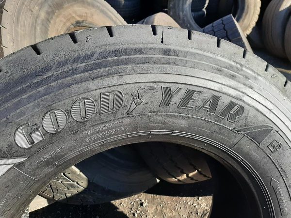 Opona używana ciężarowa 315/70R22.5 GOODYEAR KMAX D GEN-2 750zł C2461 - obrazek 13