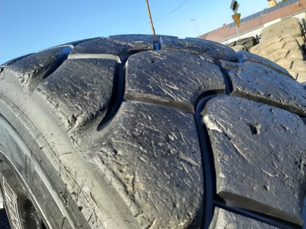 Opona używana przemysłowa 26.5R25 MICHELIN XHA2; 2200zł W4329 - obrazek 6