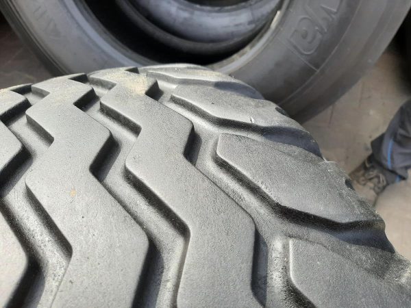 Opona używana rolnicza 360/65-16 14.0/65-16 ALLIANCE FARM PRO IMP 327 380zł W4338 - obrazek 7