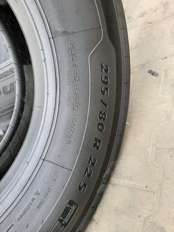 Opona używana ciężarowa 295/80R22.5 MICHELIN X COACH Z 800zł C2485 - obrazek 3