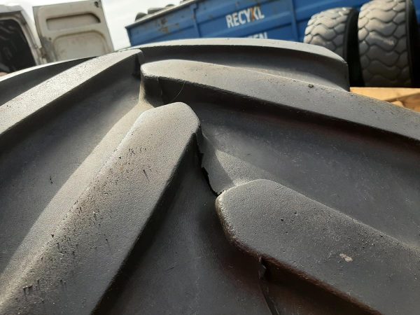 Opona używana rolnicza 540/65R34 MICHELIN MULTI BIB 1500zł W4359 - obrazek 13