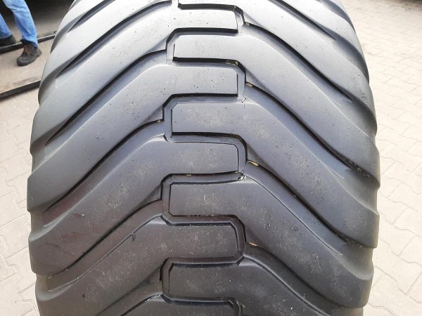Opona używana rolnicza 550/60-22.5 DE MOLEN TRACTION 500zł W4360 - obrazek 4