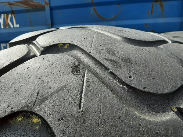 2x Opona używana przemysłowa 26.5R25 MICHELIN XHA2; 3900zł W4362 - obrazek 8