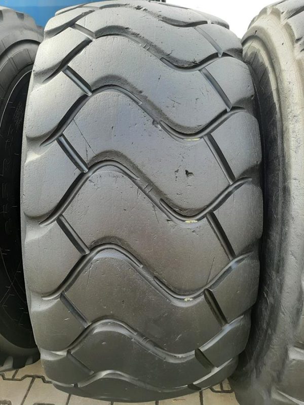 2x Opona używana przemysłowa 26.5R25 MICHELIN XHA2; 3200zł W4363 - obrazek 4